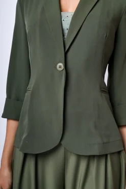 Blazer con maniche crop