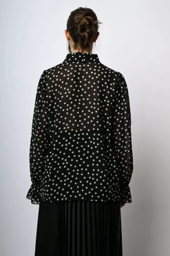 Blusa a stampa pois