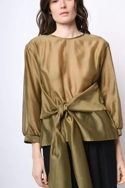 Blusa in mussola con fusciacca