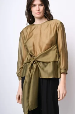 Blusa in mussola con fusciacca