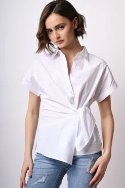 Camicia con nodo laterale