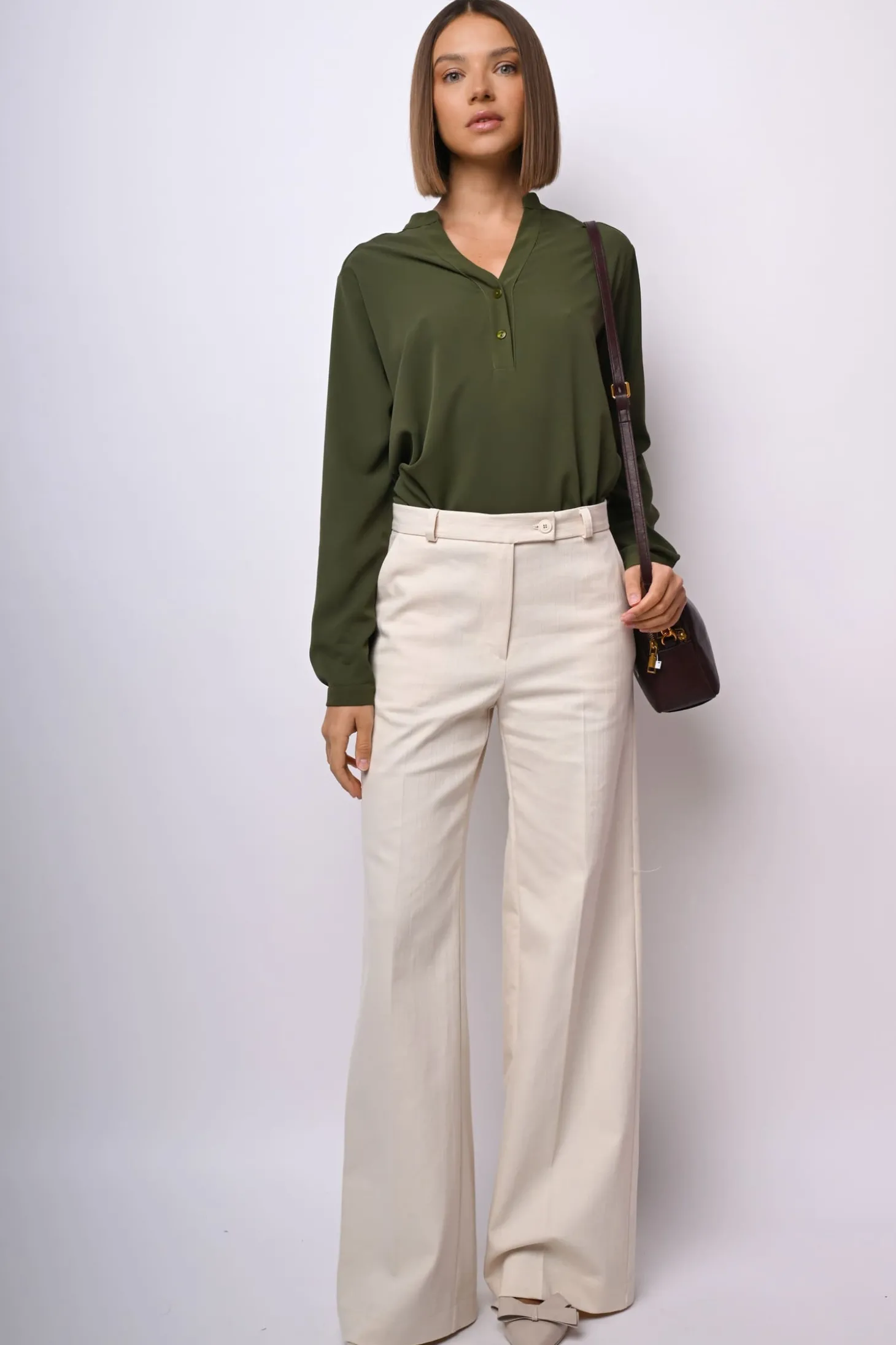 Camicia con scollo alla tunisina