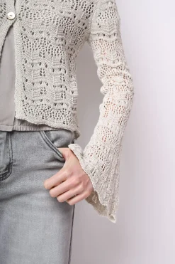 Cardigan in maglia crochet
