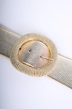 Cintura elastica alta con fibbia tonda