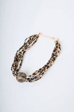 Collana in tessuto animalier con sfera