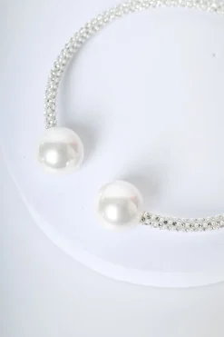 Collana semicerchio con similperle