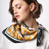 Foulard a stampa floreale