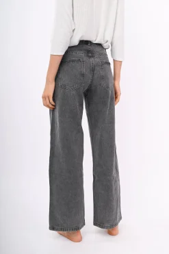 Jeans a gamba ampia