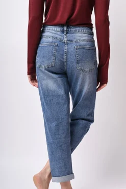 Jeans baggy con risvolto