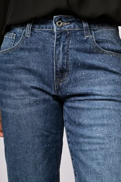 Jeans svasati con strass