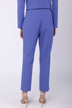 Pantaloni baschina un bottone