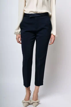 Pantaloni classici con cinta in raso