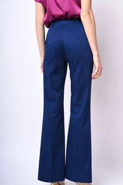 Pantaloni in cotone a zampa