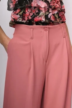 Pantaloni palazzo con passanti per cintura