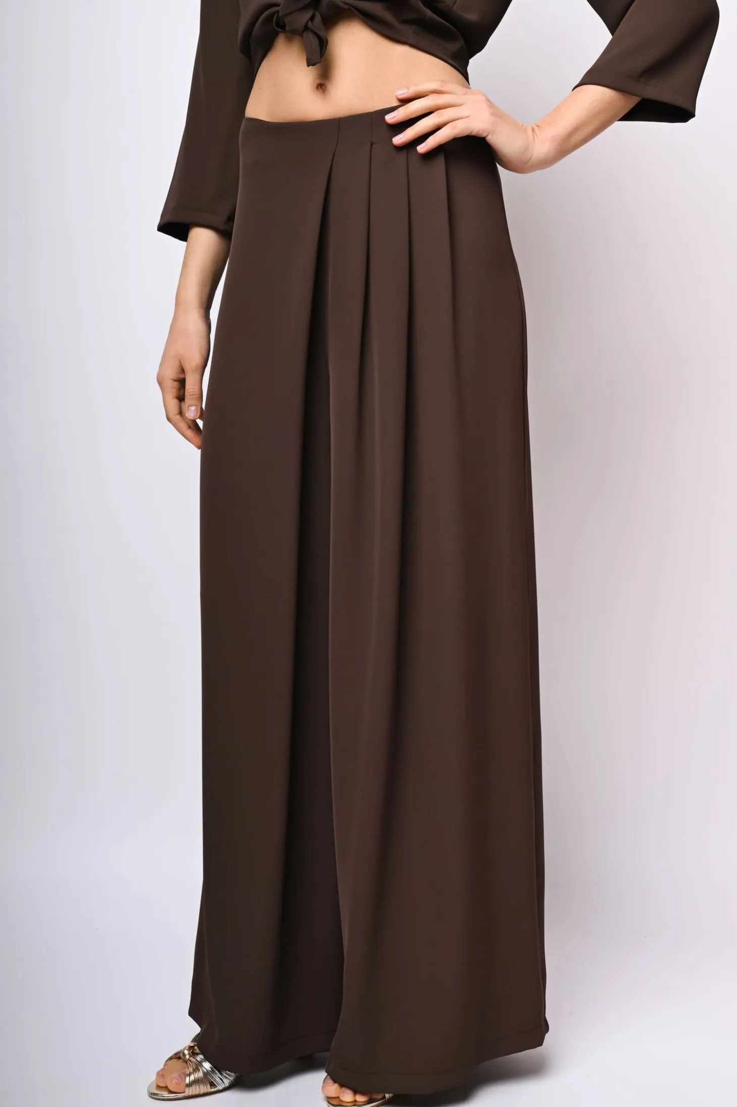 Pantaloni palazzo con pieghe