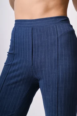 Pantaloni slim-fit gessati