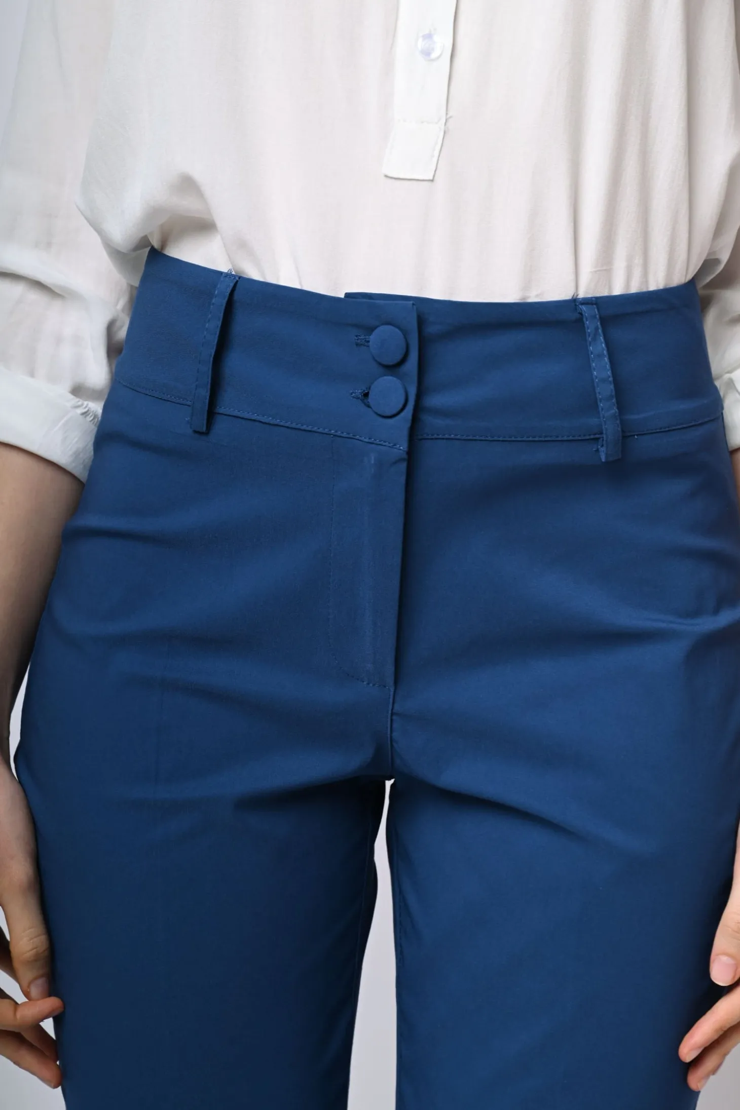 Pantaloni slim-fit misto viscosa