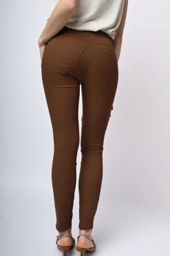 Pantaloni slim-fit misto viscosa