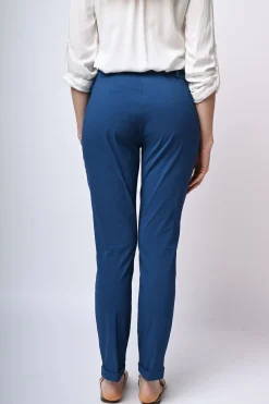 Pantaloni slim-fit misto viscosa