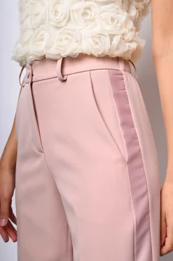 Pantaloni stile smoking