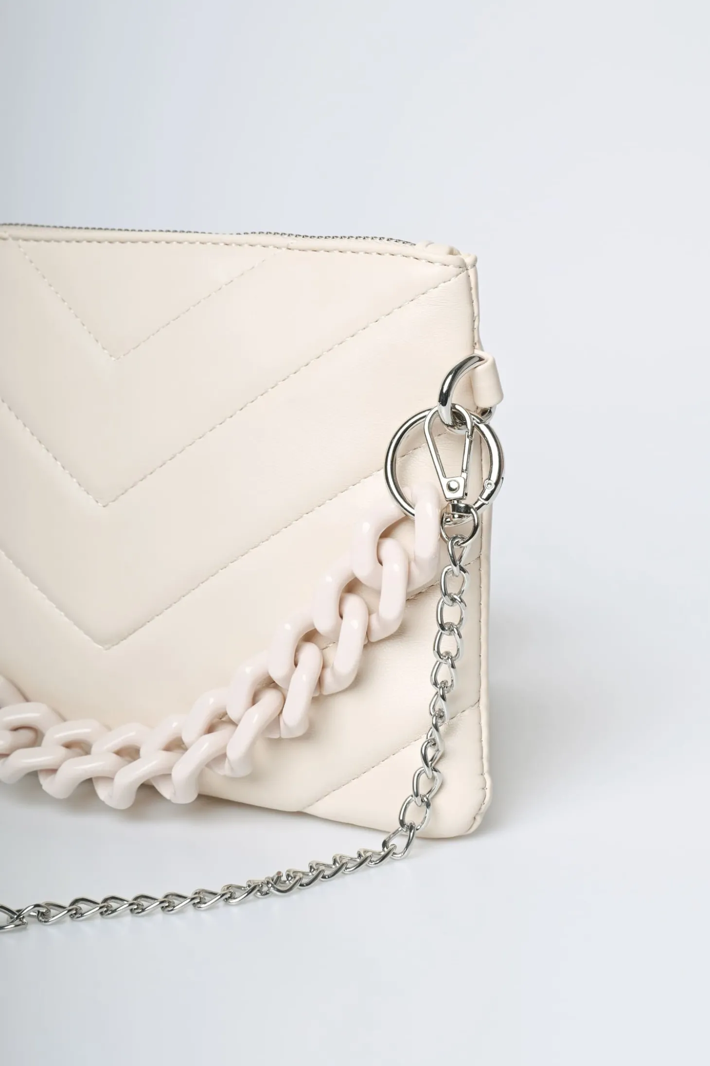 Pochette con catena