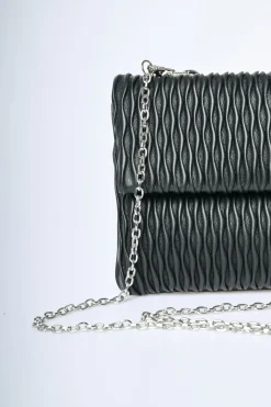 Pochette goffrata con manico gioiello