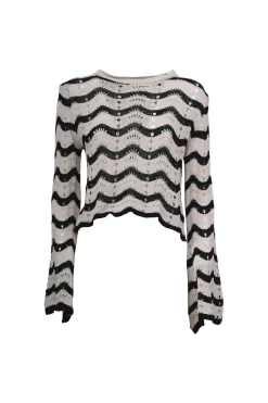 Pull crochet a righe con maniche svasate