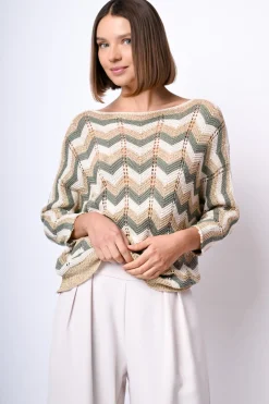 Pull in maglia crochet a righe zig-zag