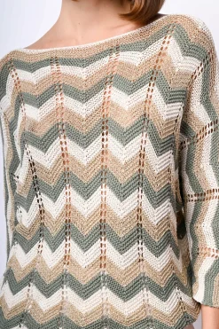Pull in maglia crochet a righe zig-zag