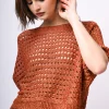 Pull in maglia crochet con fiocco sul retro