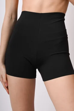 Shorts a vita alta