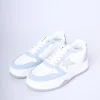 Sneakers con patch a stella e glitter