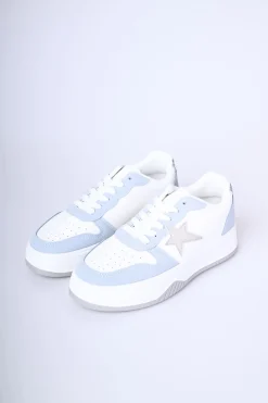 Sneakers con patch a stella e glitter