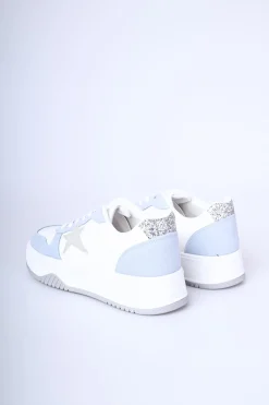 Sneakers con patch a stella e glitter