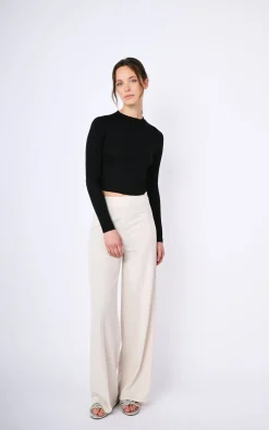Top crop a maniche lunghe