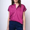 Top in raso con scollo alla tunisina