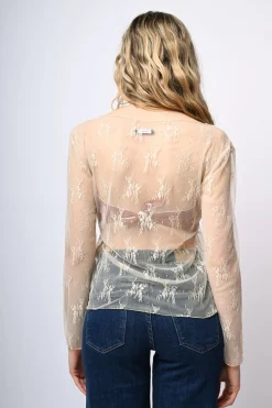 Top in tulle con ricami e scollo a barchetta