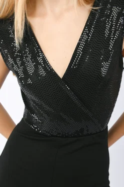 Tuta con decorazione in paillettes